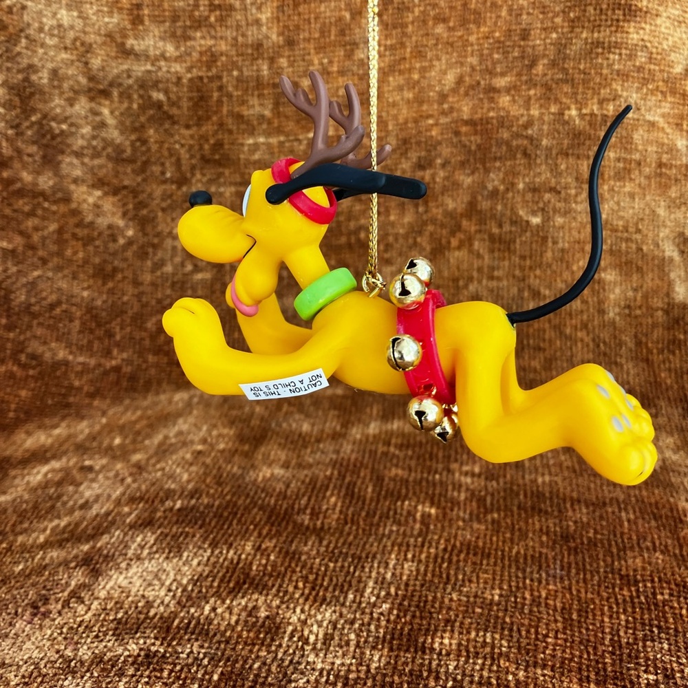 Pluto the dog Christmas Ornament - Picture 3 of 4